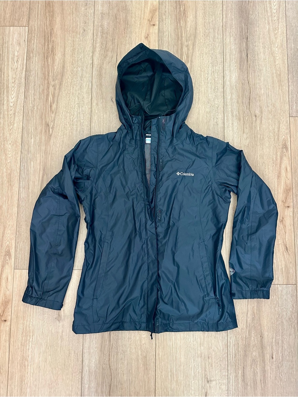 Columbia Women's Navy Hooded Ski & Snow Jacket
